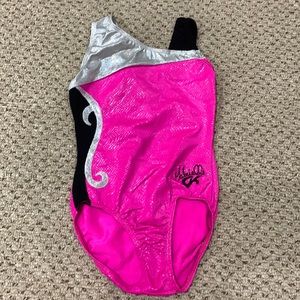 GK gymnastics leotard